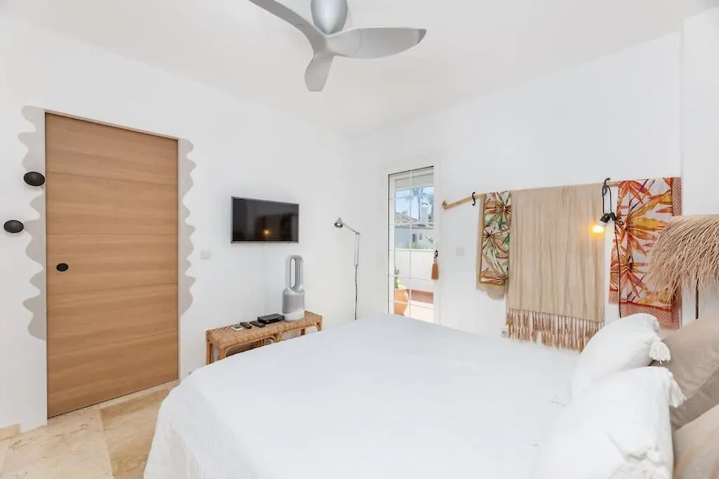 El Paraiso, Lovely Flat Walk To The Beach Rdr388 Estepona 0*,
